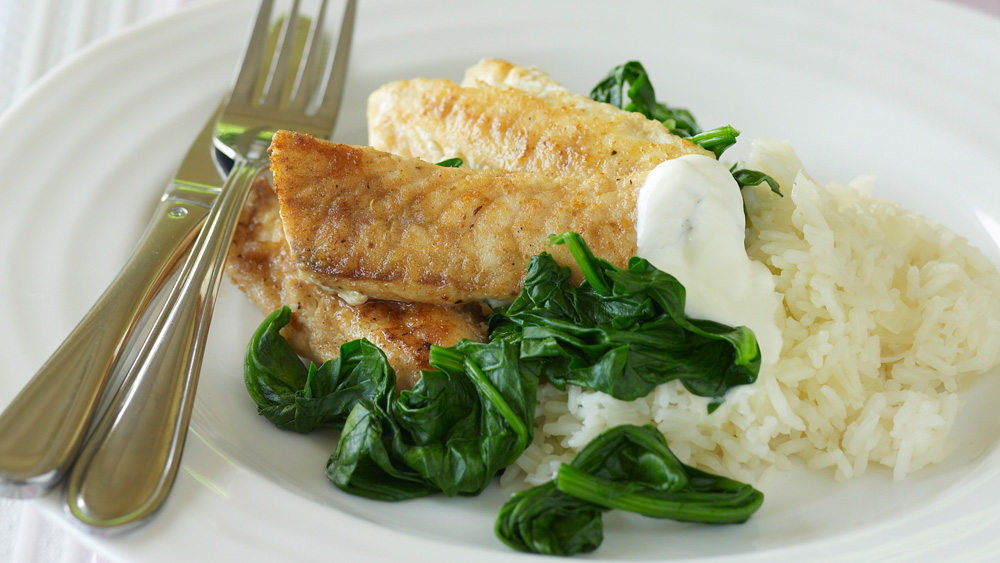 Spicy fish with spinach and yogurt 9Kitchen