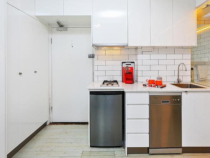 Check out this tiny 14squaremetre Darlinghurst studio which sold for
