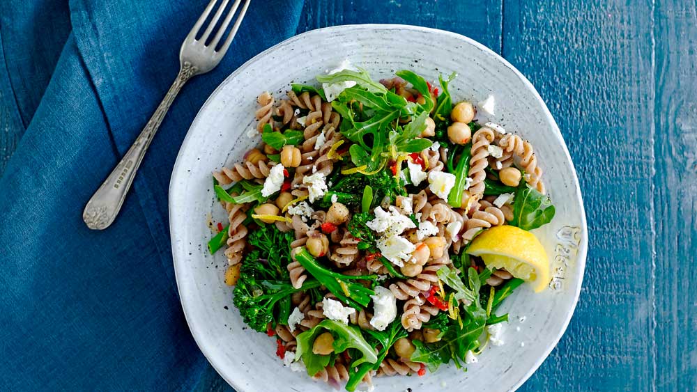 chilli-chickpea-and-vegetable-wholemeal-pasta-salad-9kitchen