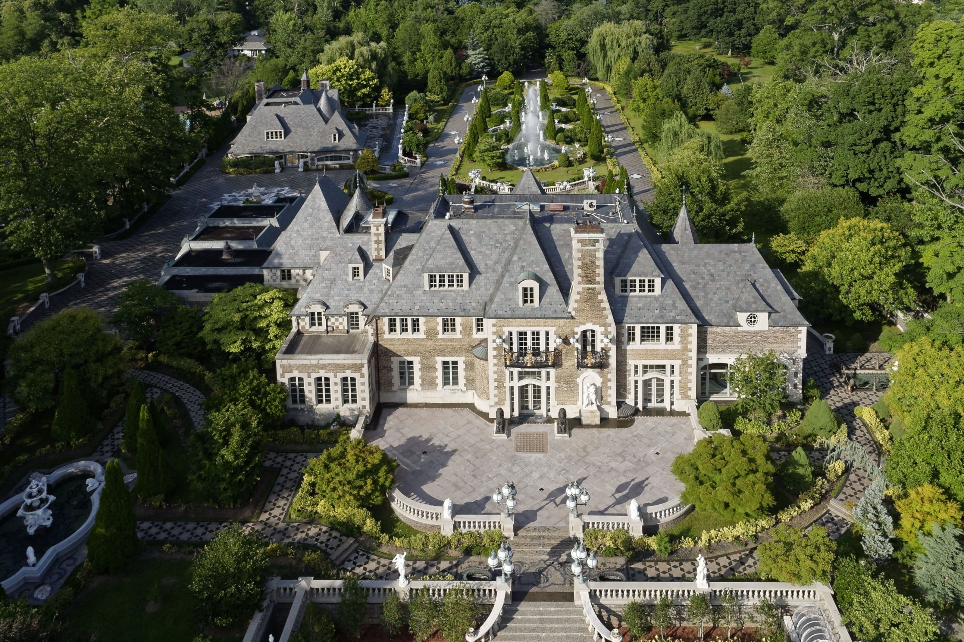 Opulent Great Gatsby Home On The Market For 111 Million 9homes