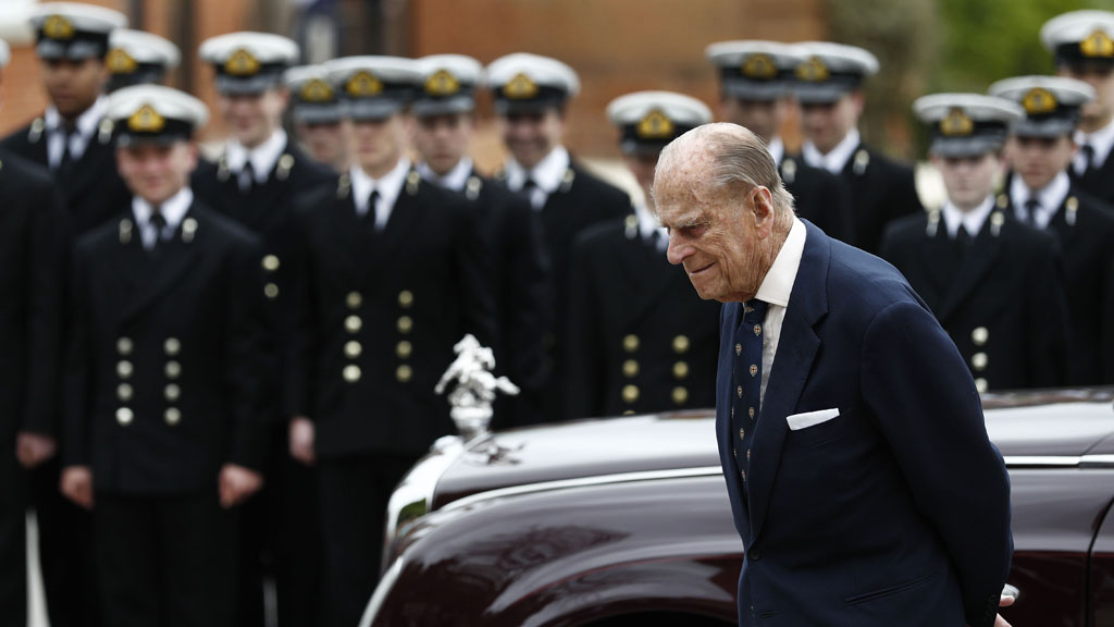 The Queen and the Duke of Edinburgh arrive at Pangbourne College
