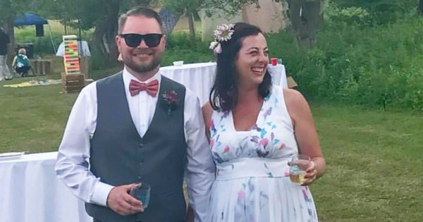 Lightning bolt strikes bride's father during wedding ceremony