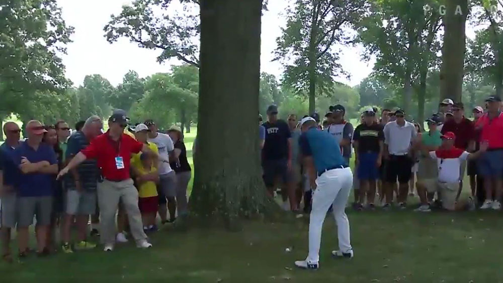 Walker leads Pieters by two, Spieth, McIlroy in hunt Walker leads Pieters by two, Spieth, McIlroy in hunt
