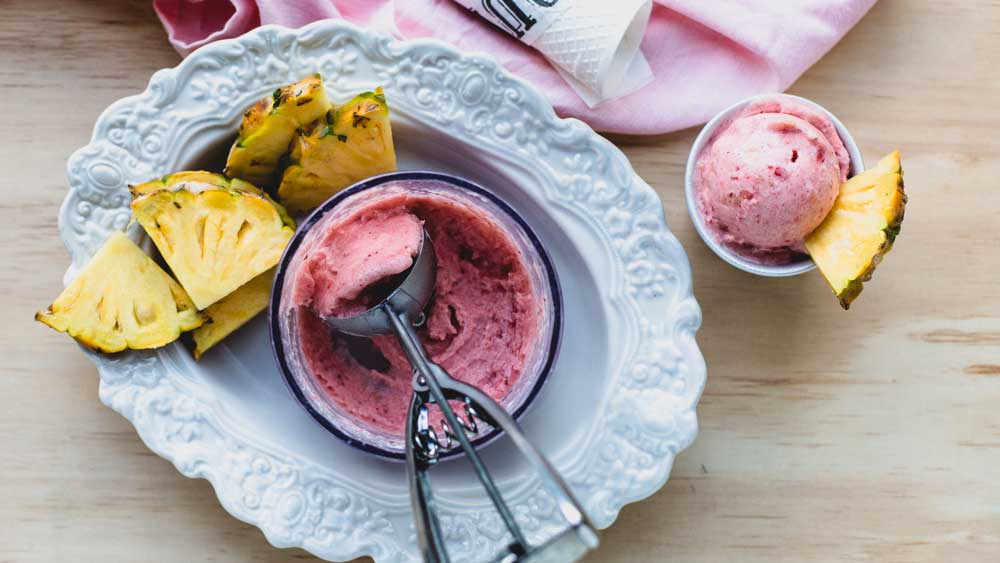 Dairyfree pineapple and strawberry ice cream 9Kitchen
