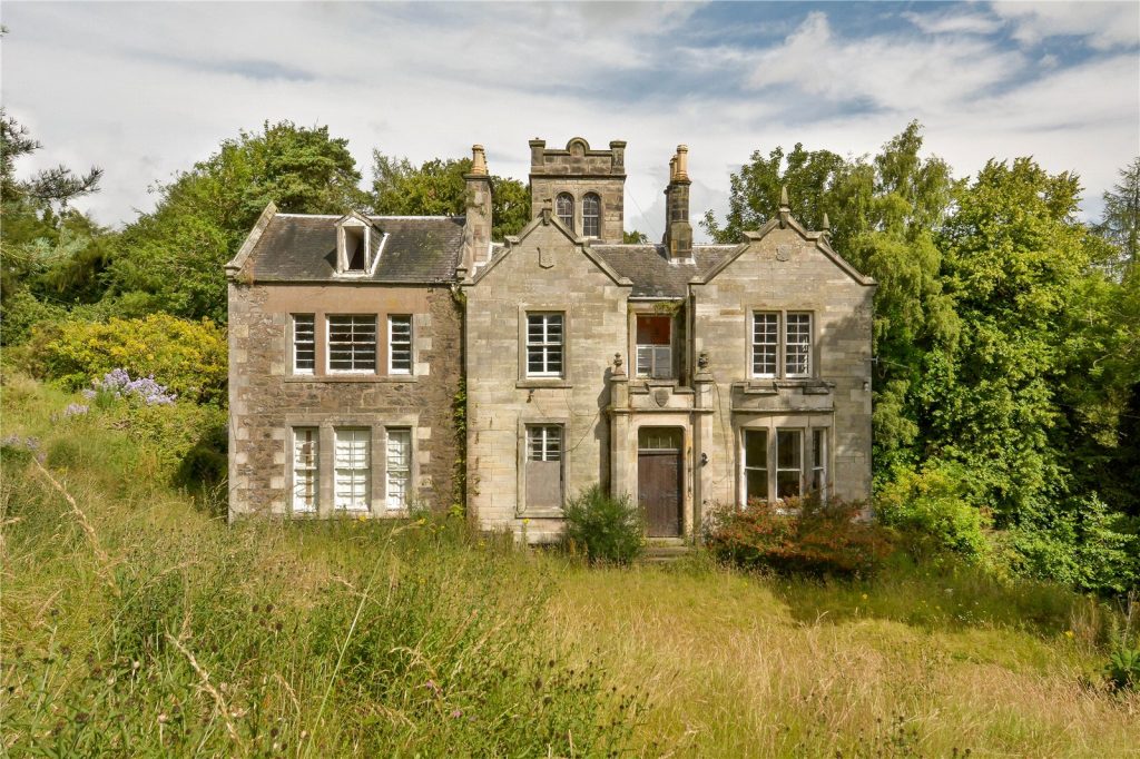 Sprawling Scottish Manor On Sale For Less Than 330k