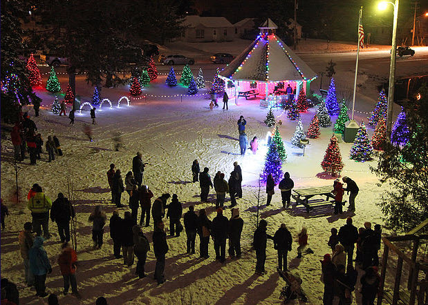 This tiny town in Wisconsin does Christmas better than anyone