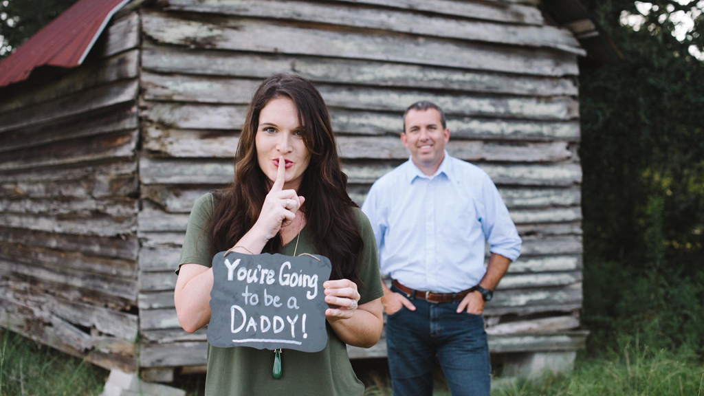 Wife Surprises Husband With Pregnancy Photoshoot 9honey 