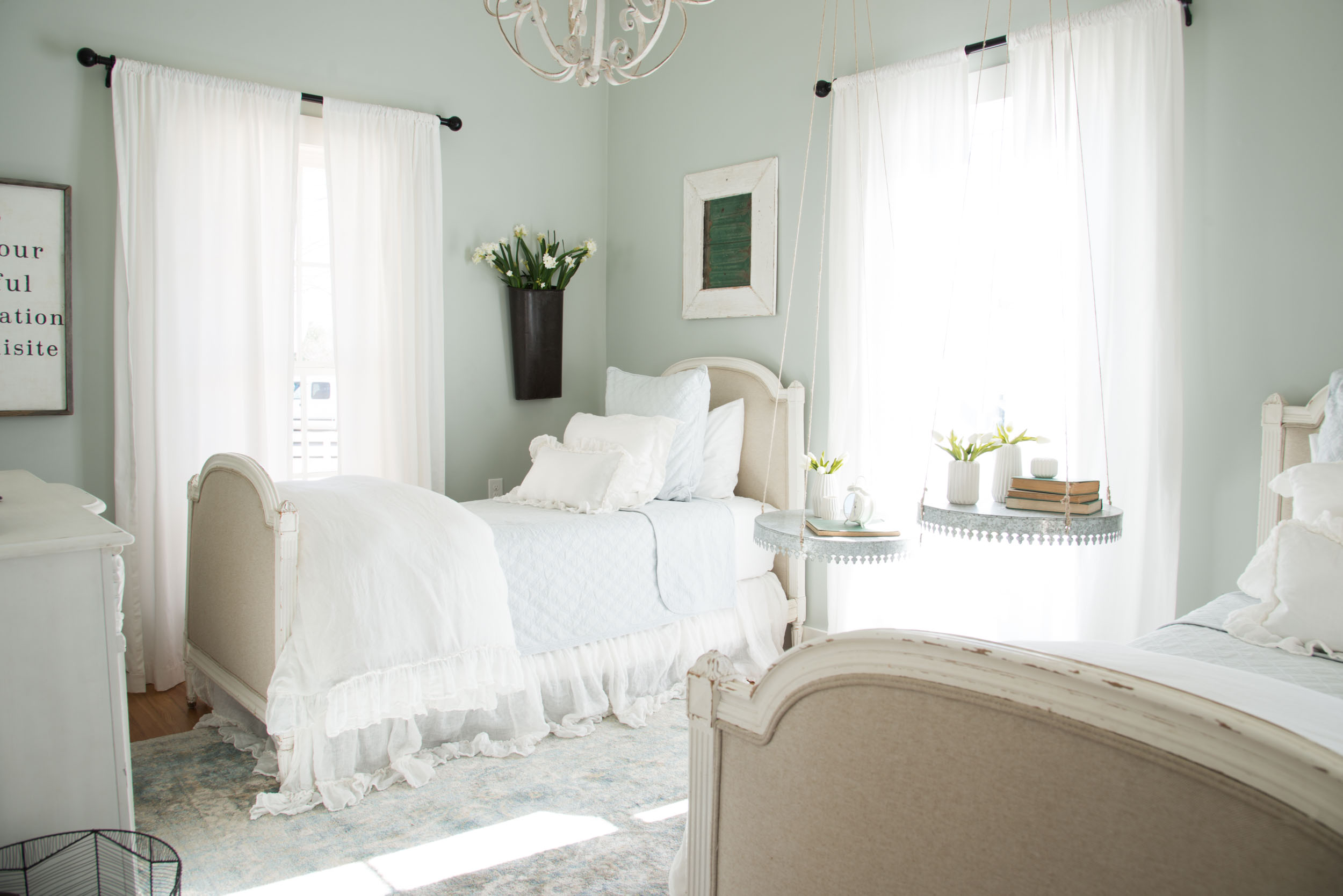 Inside Chip and Joanna Gaines charming Texan B&B 9homes
