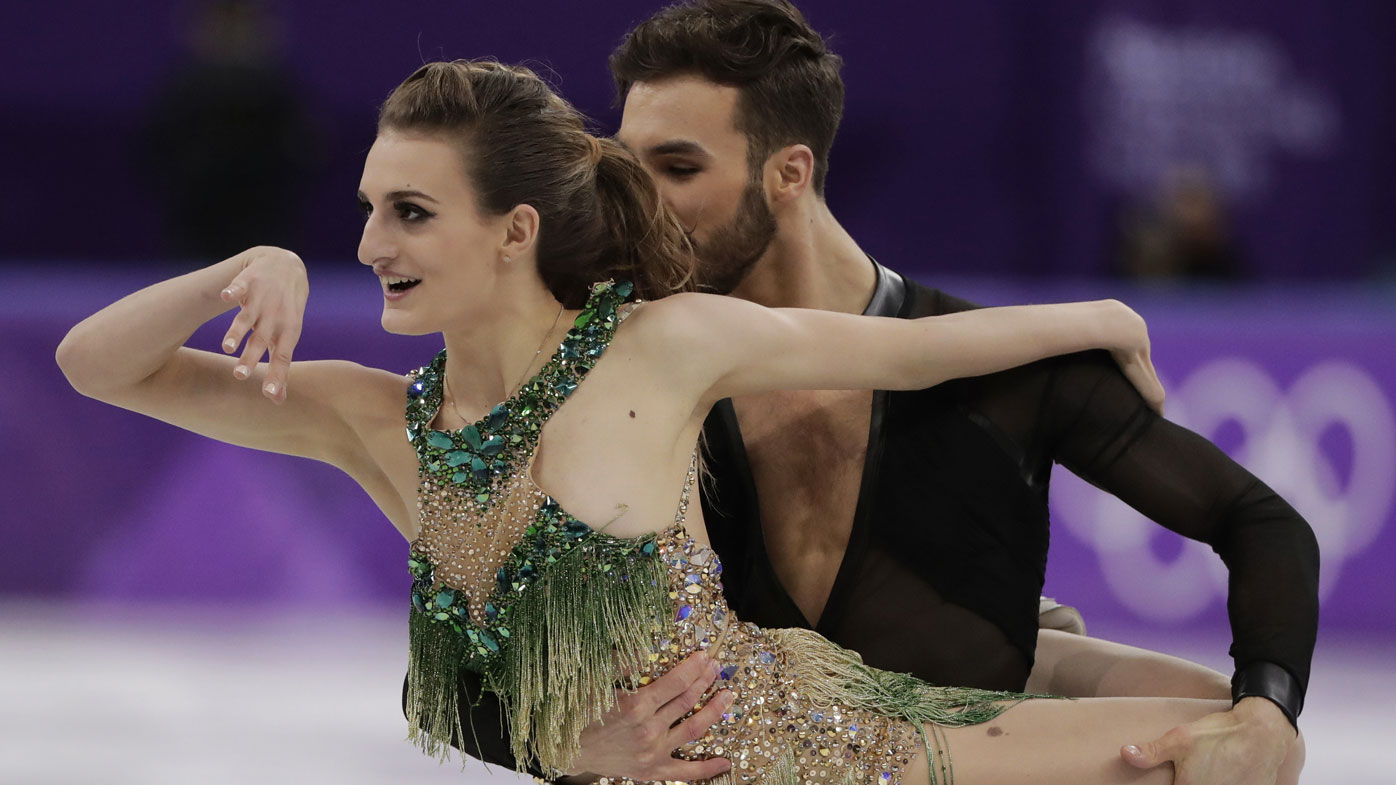 Winter Olympics News French Skater Gabriella Papadakis Suffers Wardrobe Malfunction