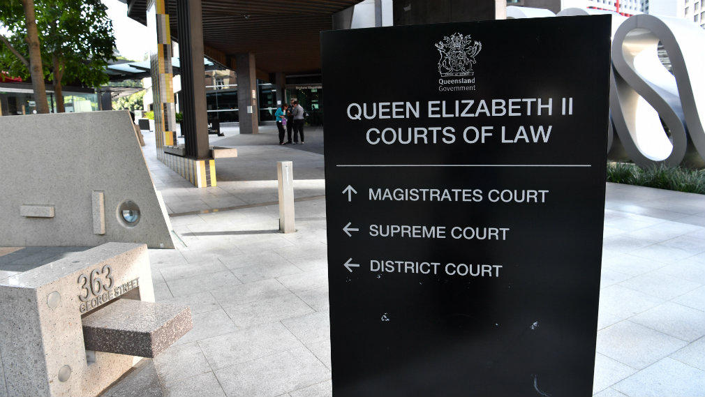 Magistrate fumes after woman tries to escape court