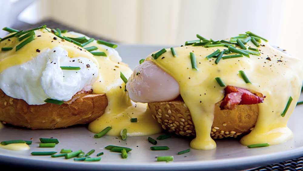 How to make perfect Hollandaise sauce for eggs Benedict 9Kitchen