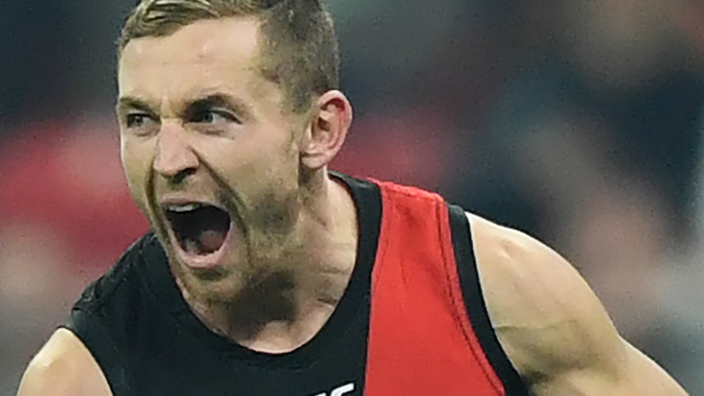 AFL news: Ex-Giant Devon Smith stars for Essendon in ... - 1396 x 785 jpeg 547kB