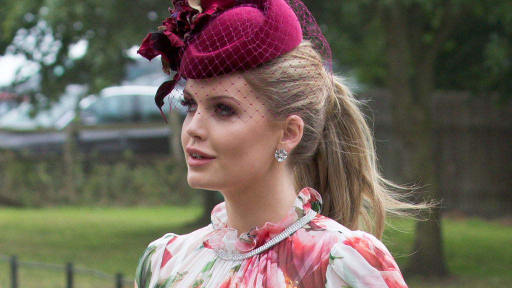 Best Looks: Lady Kitty Spencer | Kitty spencer, Fashion, Style