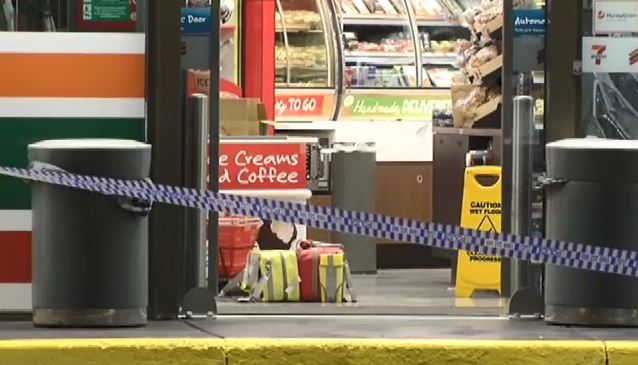 Service attendant shot during robbery in Melbourne