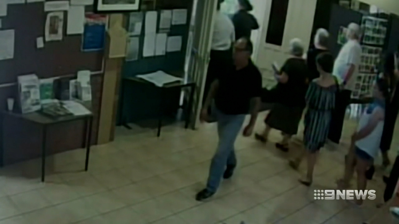 Man admits to stealing money at funerals via paper ads
