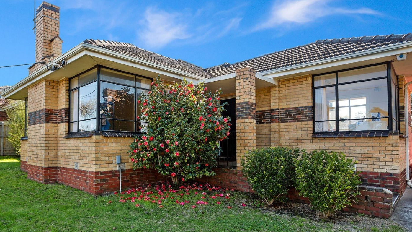 Melbourne seller turns their 120k investment into 4.5m pay day 9Homes