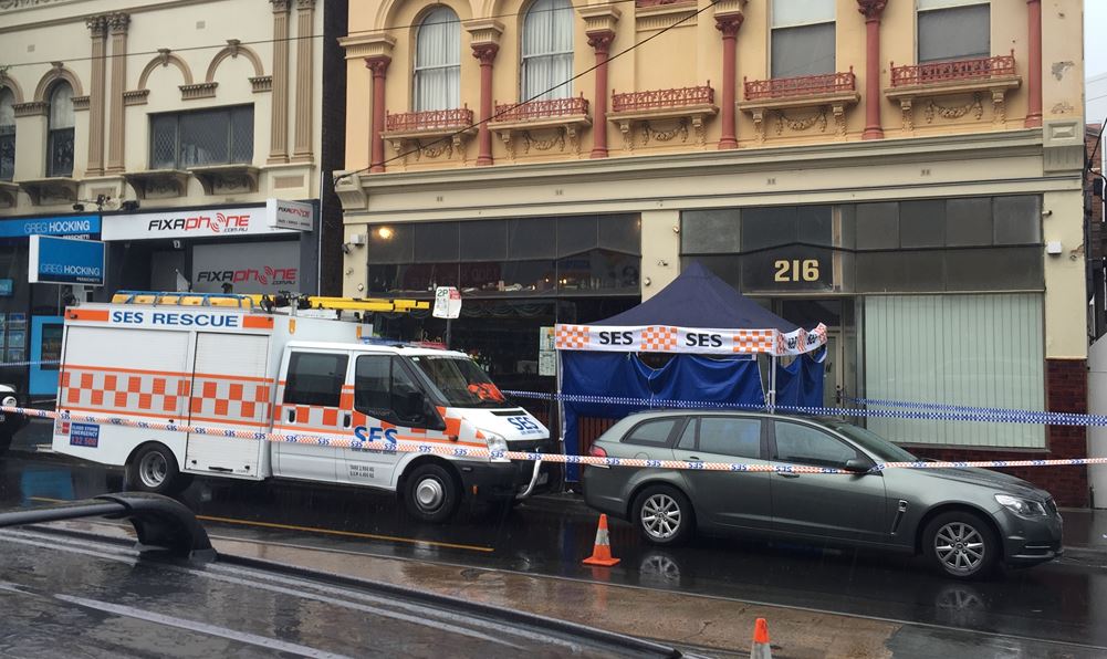 Man dies in police custody after pub assault
