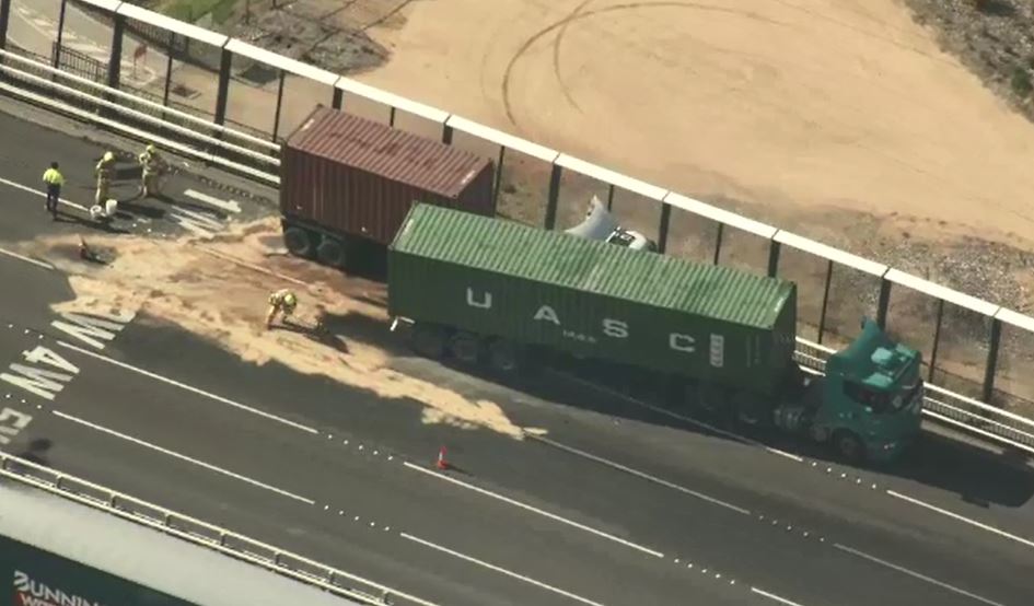West Gate Bridge crash 93yearold driver to be charged over truck collision West Gate Bridge crash 93yearold driver to be charged over truck collision