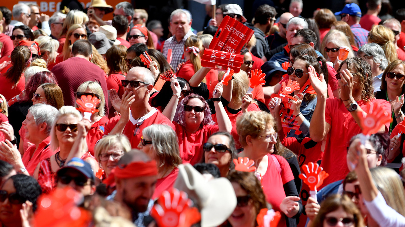 south-australia-teachers-strike-thousands-rally-for-better-pay-conditions