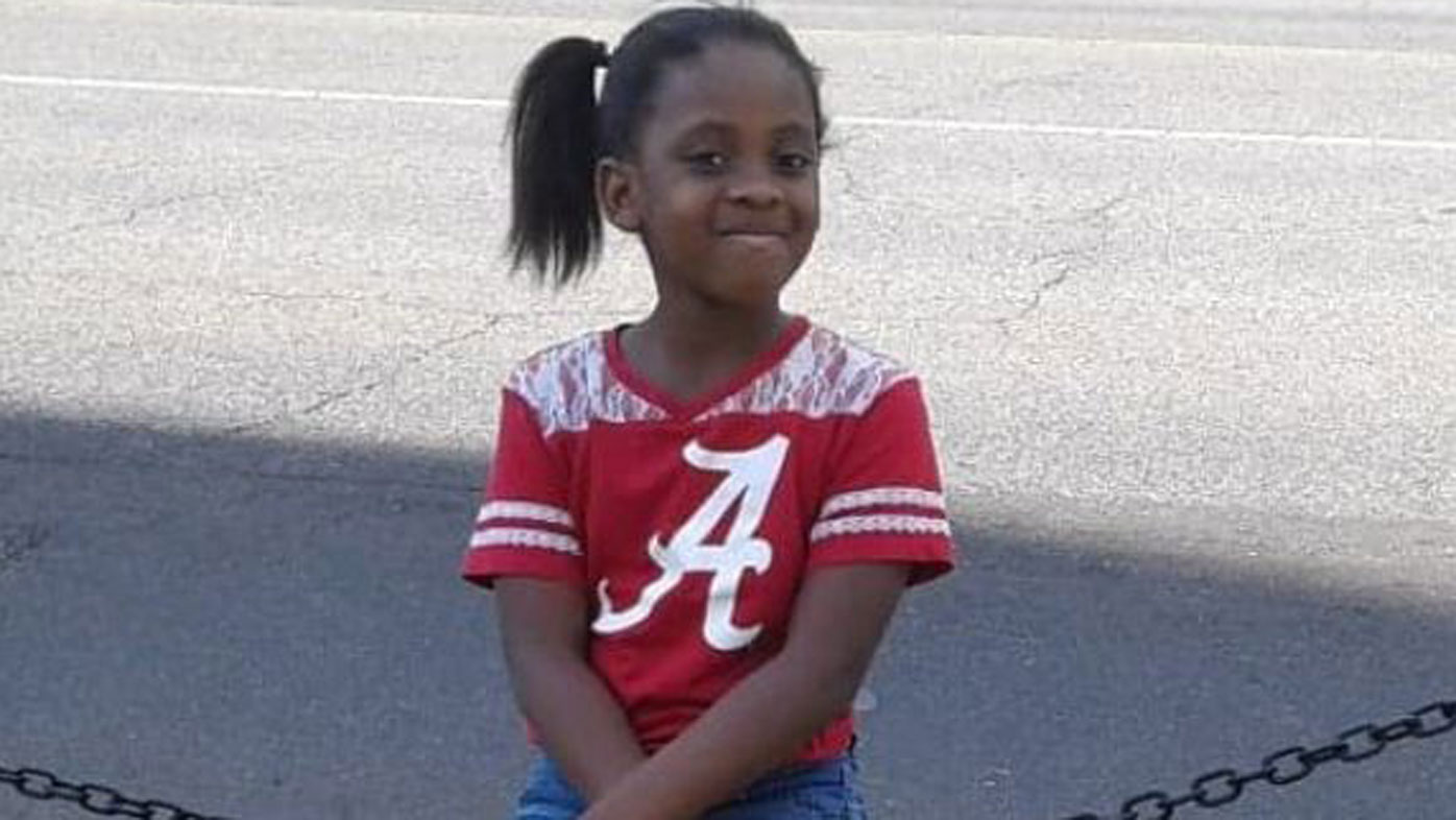 McKenzie Adams Girl aged nine kills herself over bullying