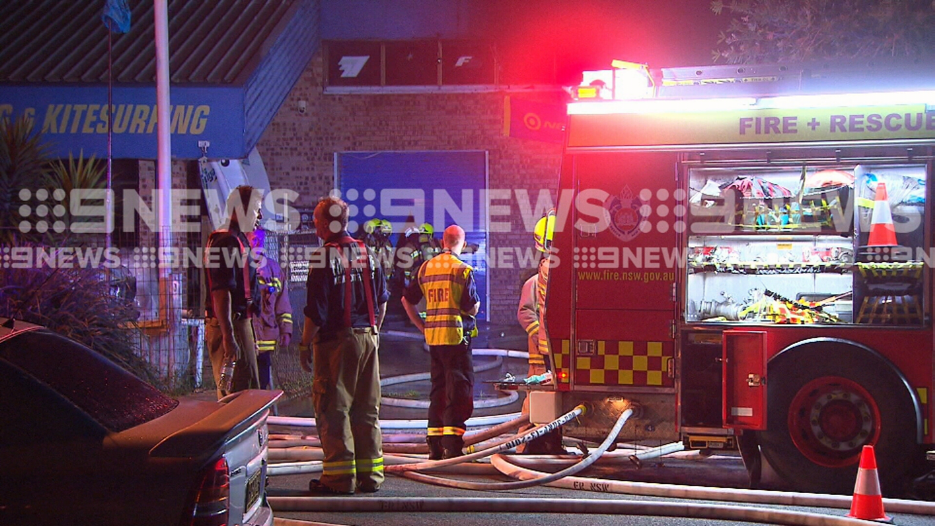 Collaroy factory fire destroys $250,000 worth of surfboards