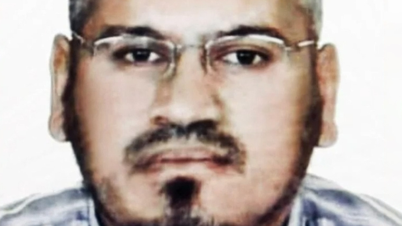 Australian domestic flight 'target of Islamic State terror plot'