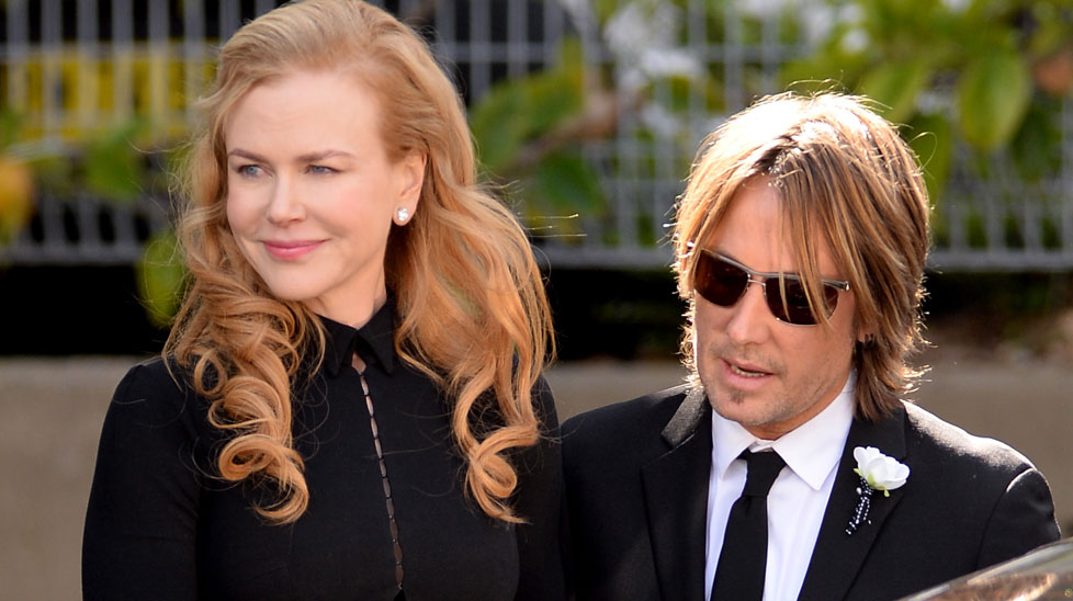 Nicole Kidman's father, Antony, farewelled in Sydney