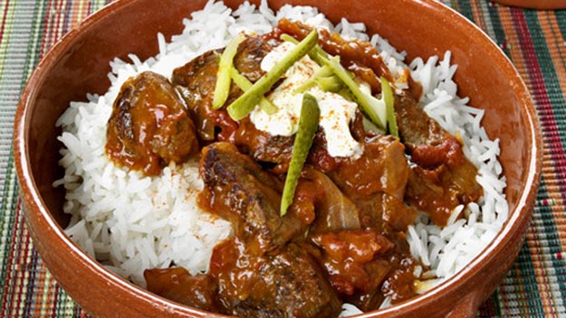 Beef goulash with rice - 9Kitchen