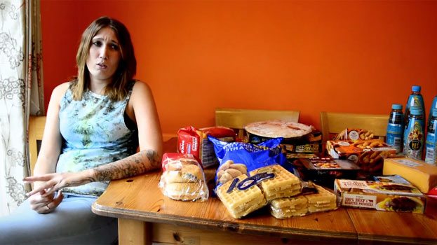 Woman With Vegetable Phobia Has Eaten Nothing But Junk Food For 16