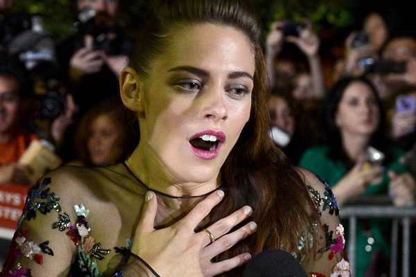 Kristen Stewart Speaks About Robert Pattinson Split For The