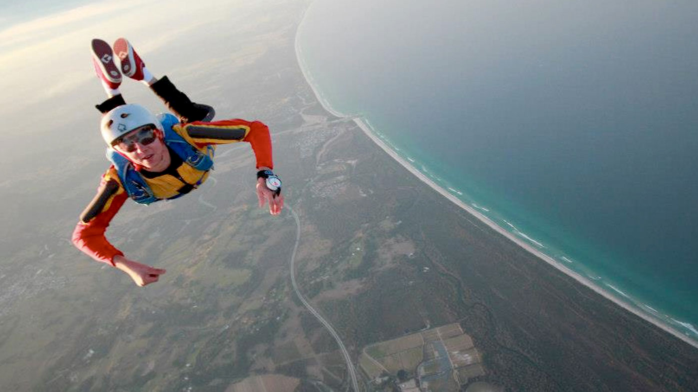 Tributes flow after Western Australian man dies while BASE jumping in Italy