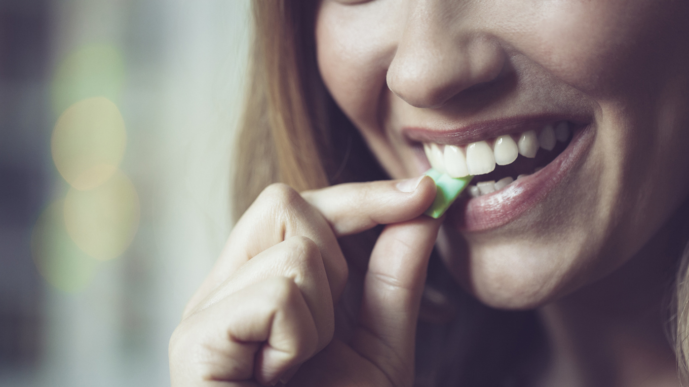 is-chewing-sugar-free-gum-bad-for-you-according-to-the-experts