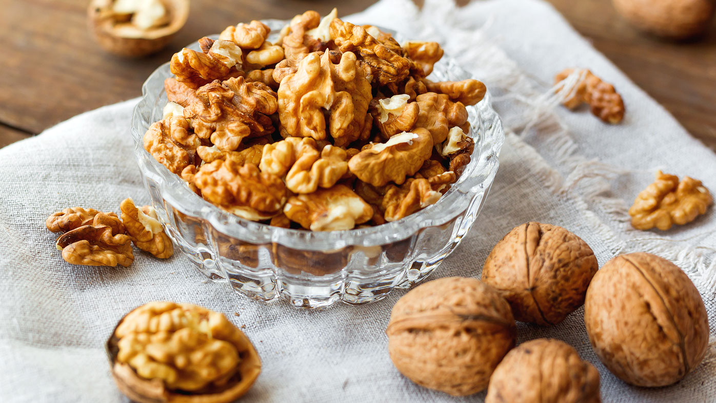 know-the-benefits-of-eating-soaked-walnuts-healthshots