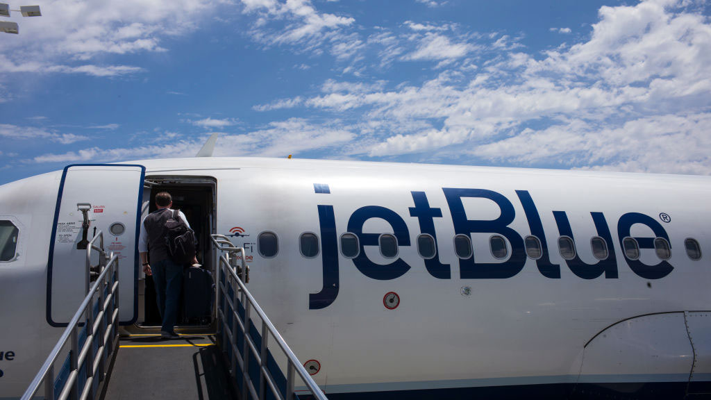 Family claims they were kicked off JetBlue flight without explanation Family claims they were kicked off JetBlue flight without explanation