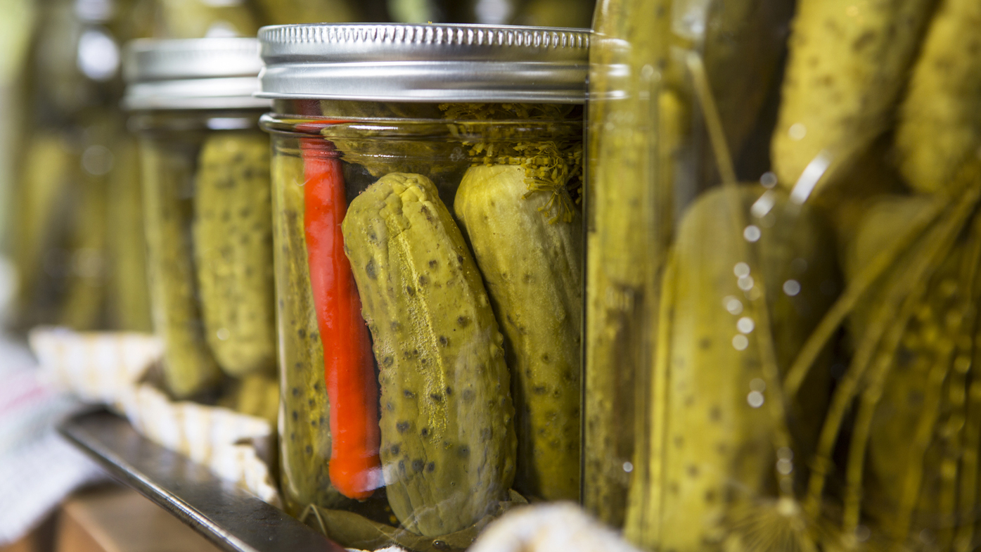 why pickle juice is becoming a magic elixir for muscle cramps - 9coach