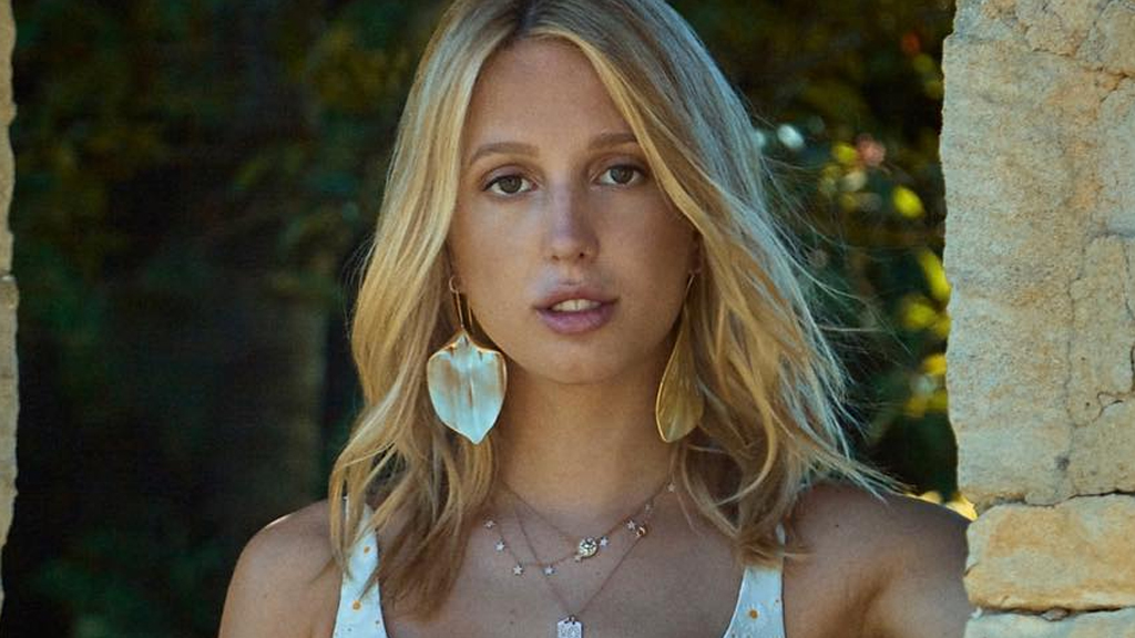 princess maria olympia greece hits all right style notes as princess maria olympia greece hits all right style notes as