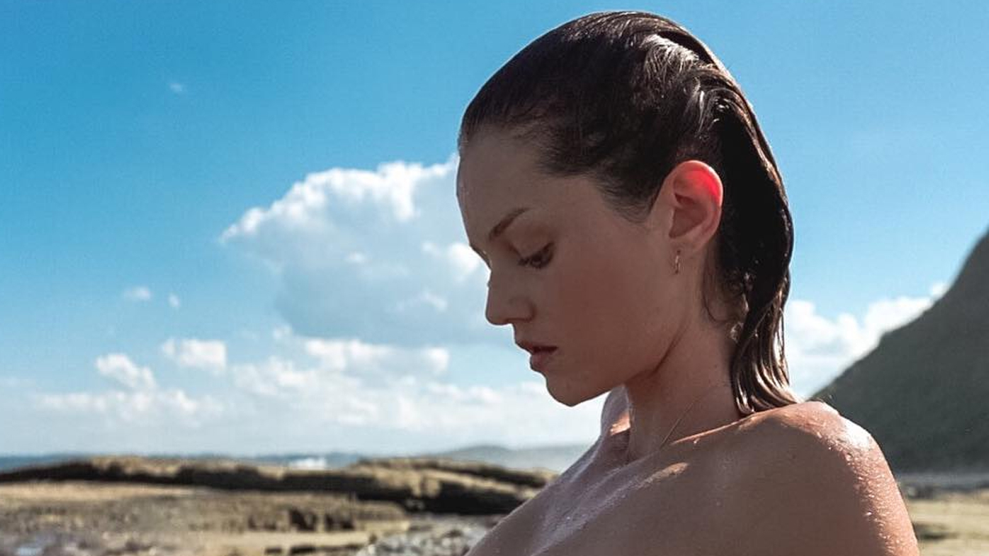 Isabelle Warburton