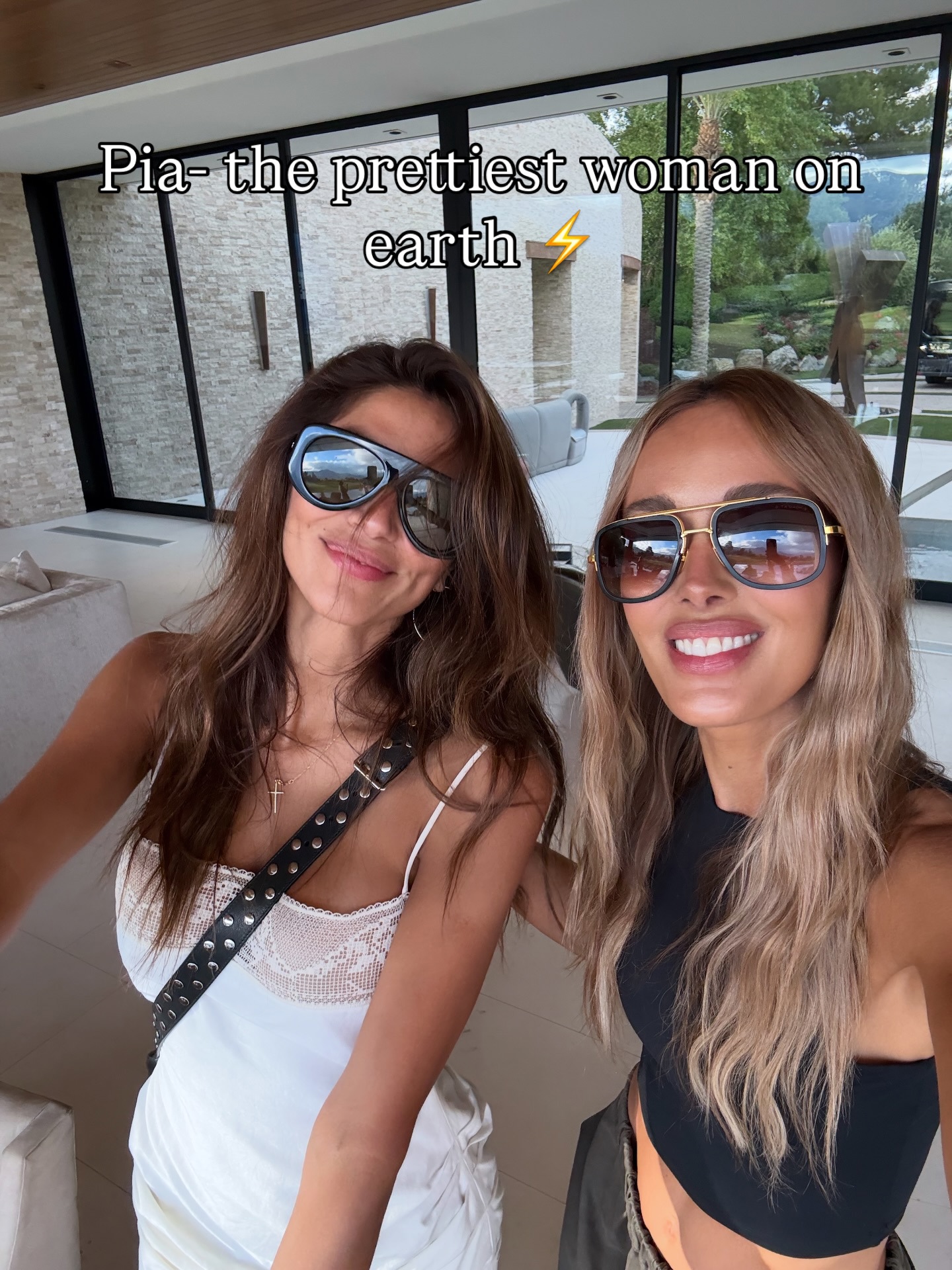 All of Bec Judd's Coachella looks from Weekend 1: From keeping it casual to desert chic