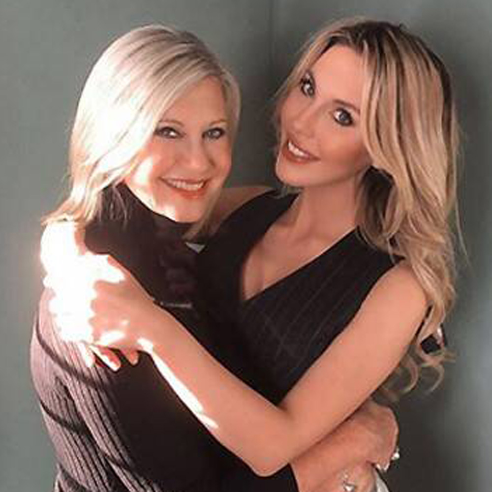 Olivia Newton Johns Daughter Chloe Lattanzi Shares Moving Quote About