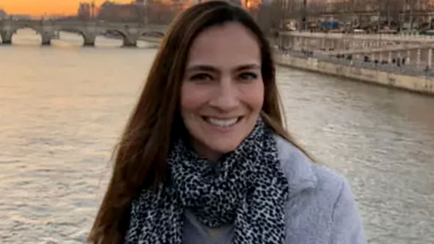 Flight attendant dies of measles