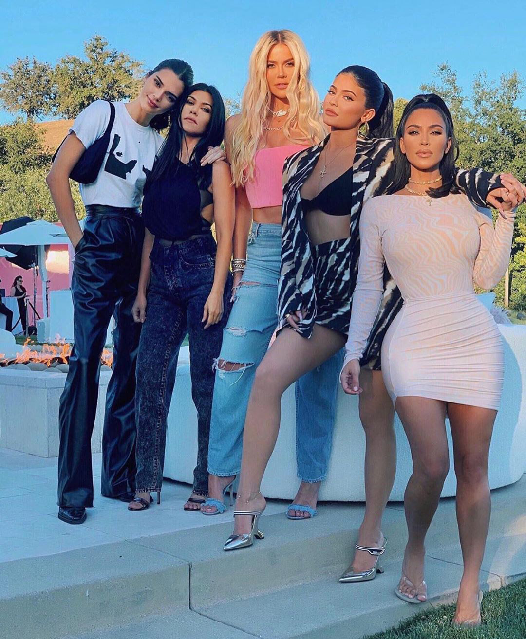 Khloé reveals how Kardashian sisters approach money and splitting bills when they're out