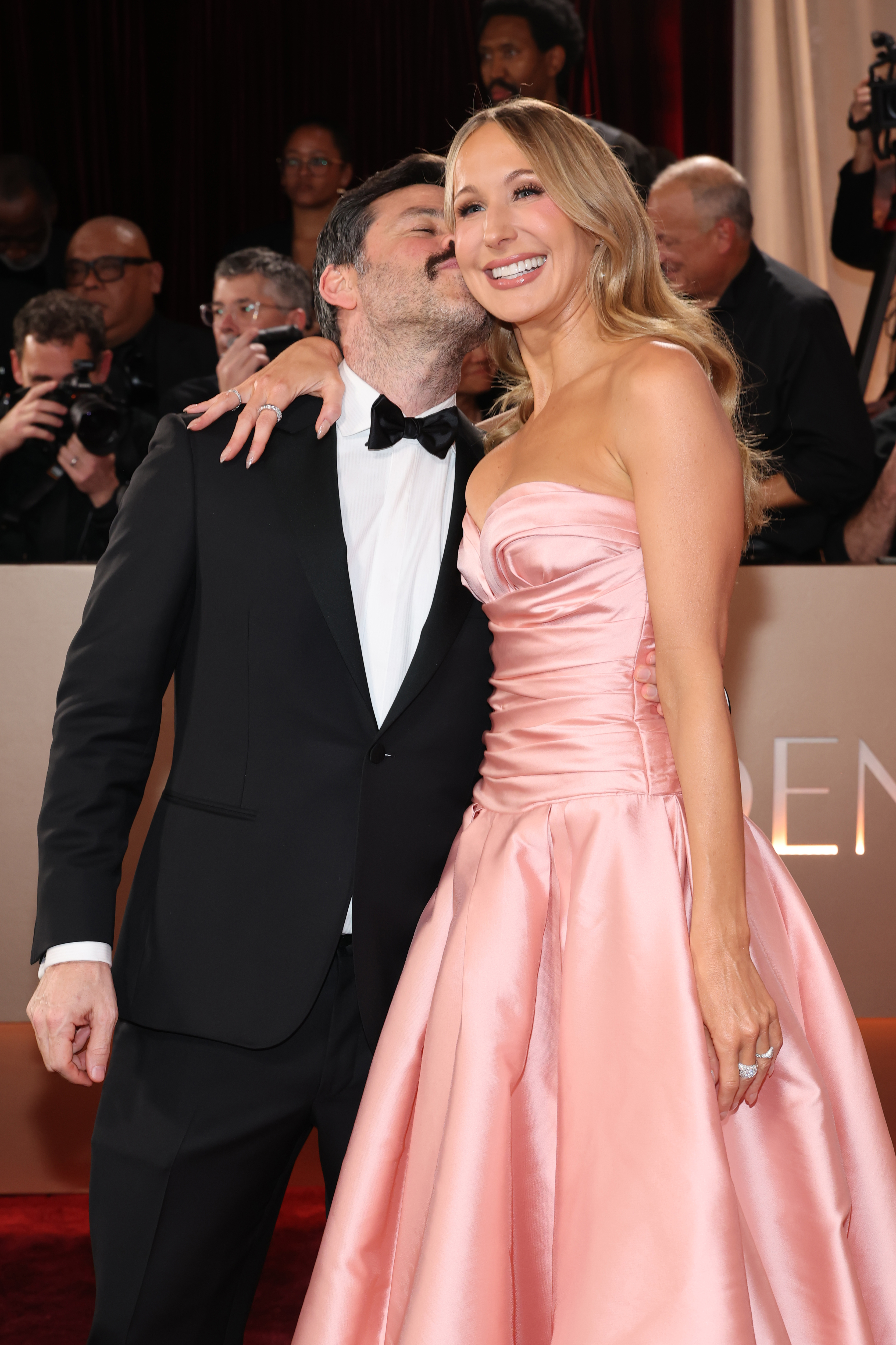 'Resentment and hurt': Expert's word of warning over Nikki Glaser's 'risky' relationship confession