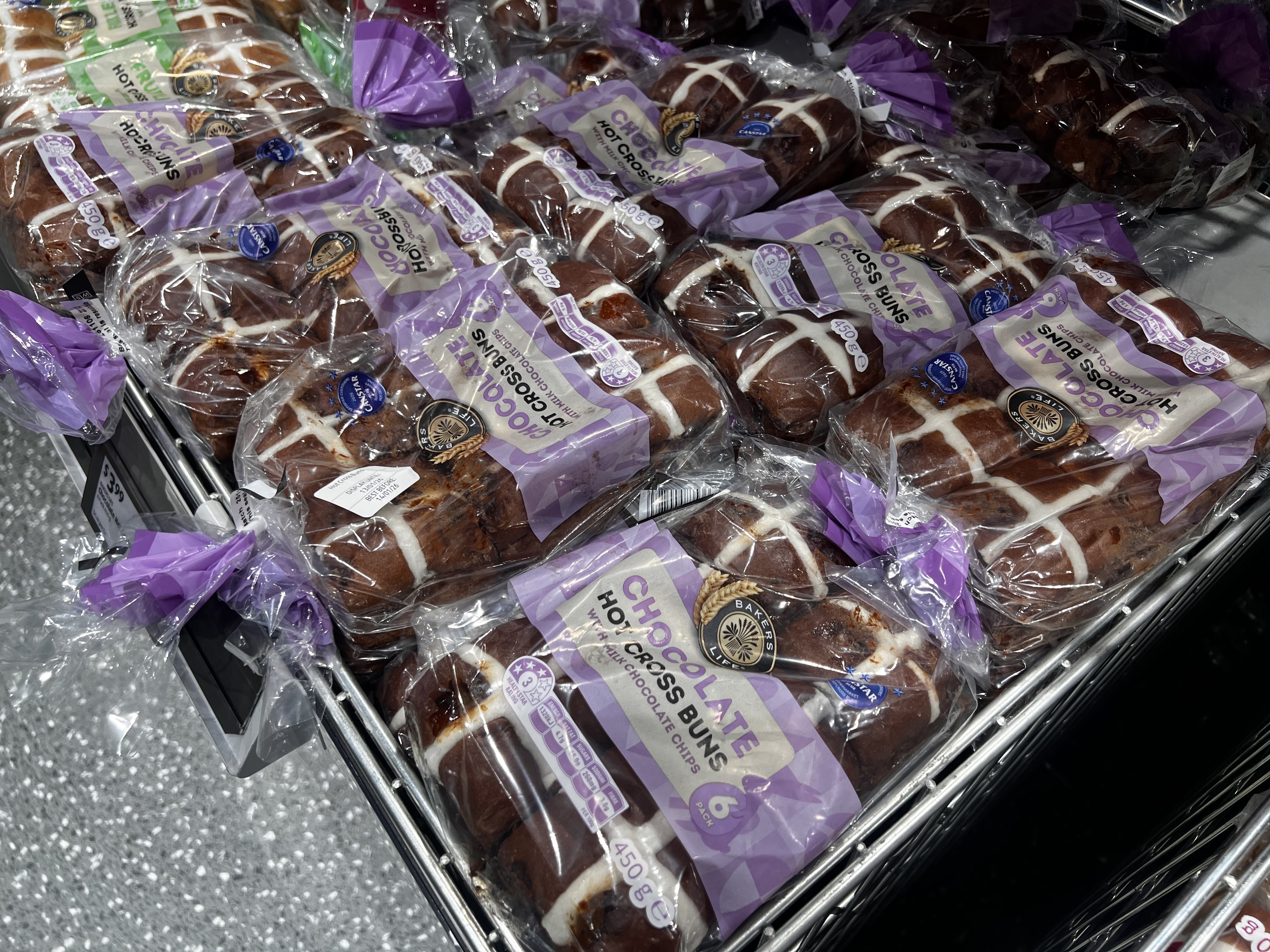 'This hit like a flavour bomb': We road-test the best new hot cross bun flavours of 2026