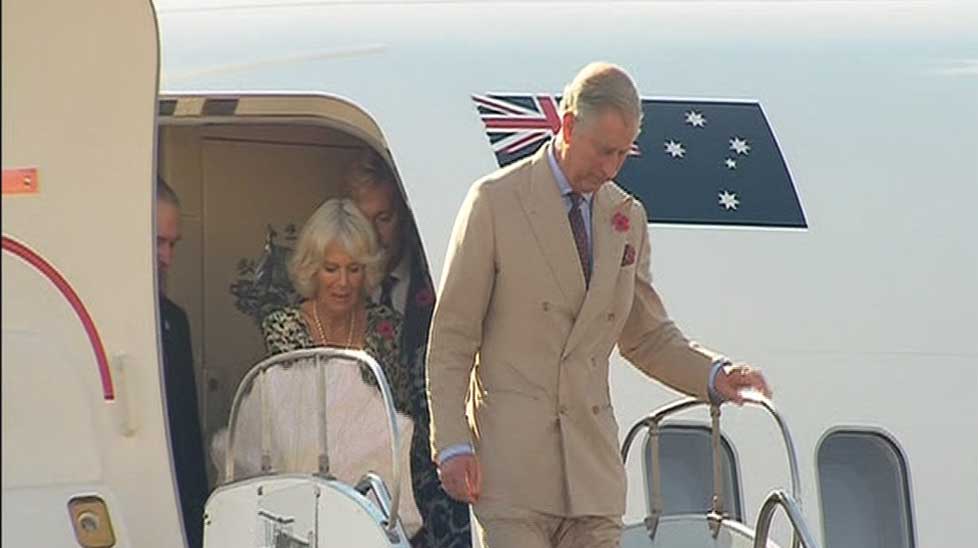 Prince Charles and his wife Camilla arrived in Longreach to temperatures approaching 40 degrees.