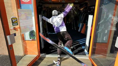 A skier falls through the entrance of the store in Briançon on Store View.