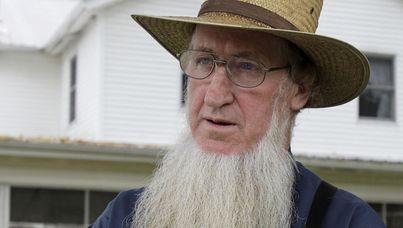 Sam Mullet Sr outside his Ohio home in 2011. (AAP)