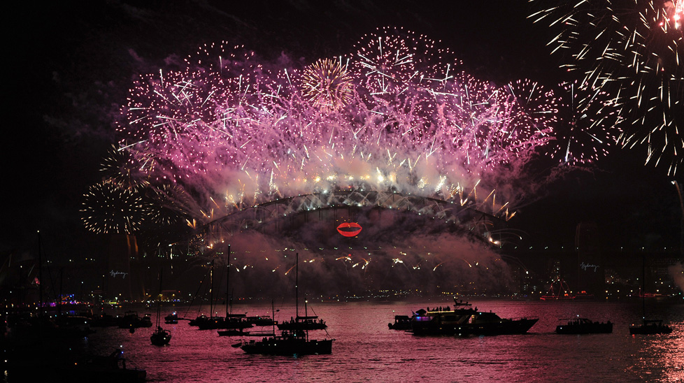 Sydney's fireworks display to welcome 2013. (Getty)