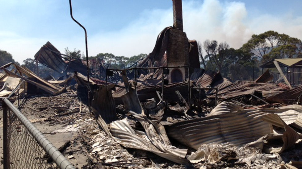 Around 70 properties were destroyed in the Tasmanian town of Dunalley. (Jarrod Koh, Nine News)