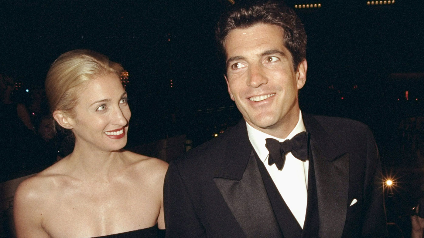 Why Carolyn Bessette made JFK Jr. wait three weeks before agreeing to ...