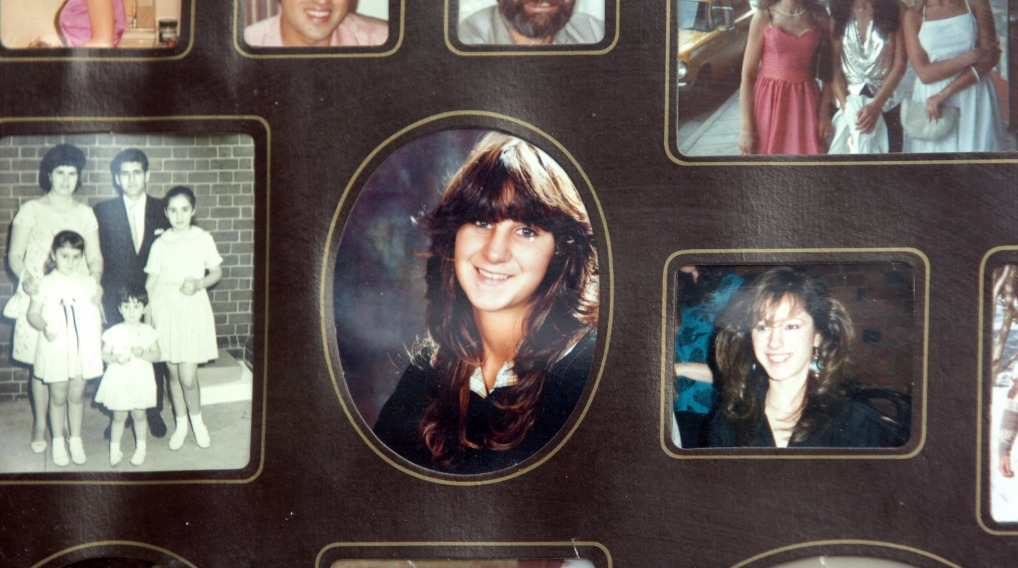 Gina Papaioannou (centre), who was one of seven people killed by Julian Knight.
